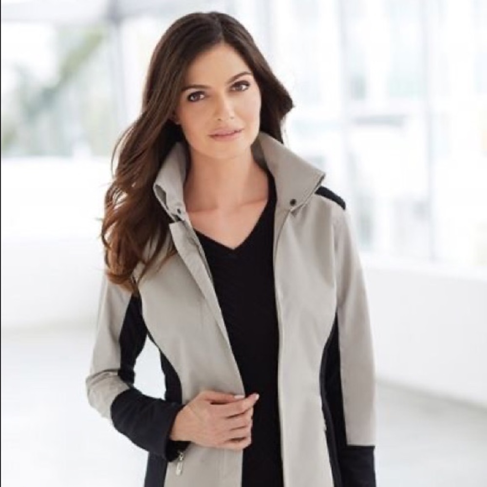NEVER BEFORE WORN BLACK AND GREY ANATOMIE JACKET. Zip Up